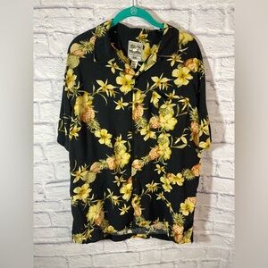 Steve & Barry's Mens Large Classic Black Floral Hawiian Short Sleeve Shirt